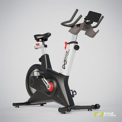 INDOOR CYCLING / SPINNING JELLEGŰ KERÉKPÁR S300